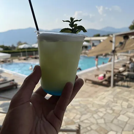 Agnanti 3* Velventós