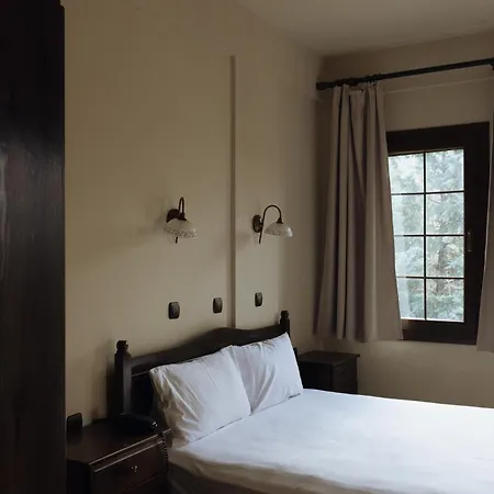 Отель Agnanti 3*